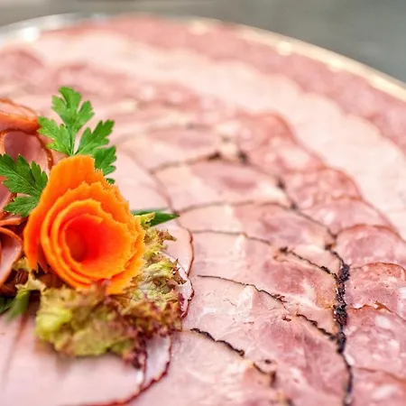 Kompleks wypoczynkowy Chemar2 *