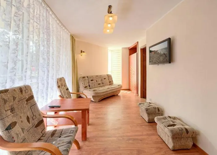 Kompleks wypoczynkowy Chemar2 *